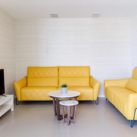 Апартаменти Apulialux Polignano High Class / Jacuzzi + Parking Поліньяно-а-Маре Екстер'єр фото